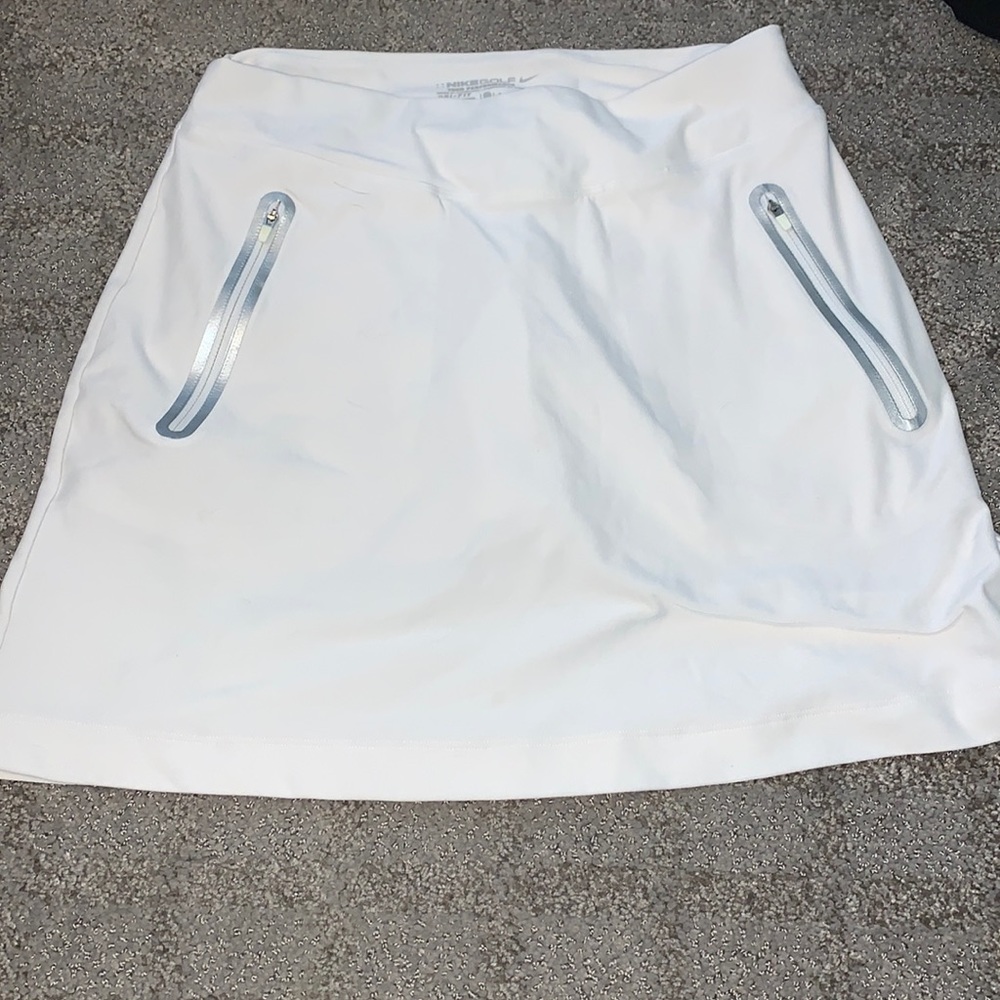 Nike golf skort